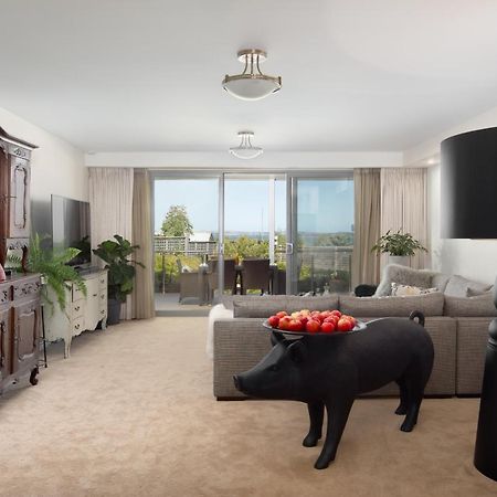 Luna Blu - Luxury B&B Rhyll Eksteriør bilde